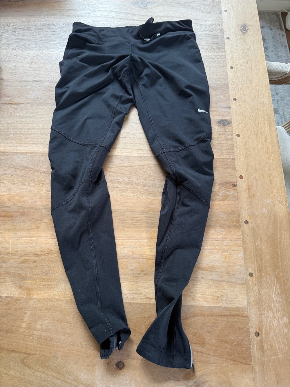 Nike Black women’s Performance Leggings with Micro Swoosh